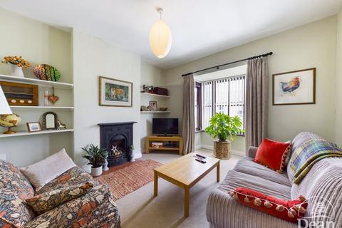 2 bedroom apartment for sale - 9 Boxbush Road, Coleford