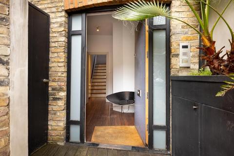 5 bedroom house for sale, Bowden Street, London