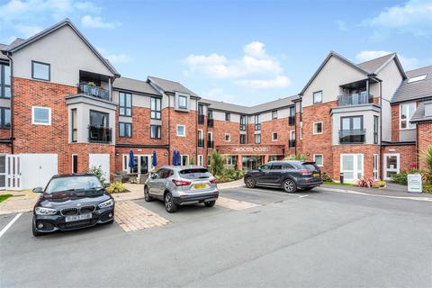 2 bedroom apartment for sale, Crocus Court, Station Road, Poulton-Le-Fylde, FY6 7XJ