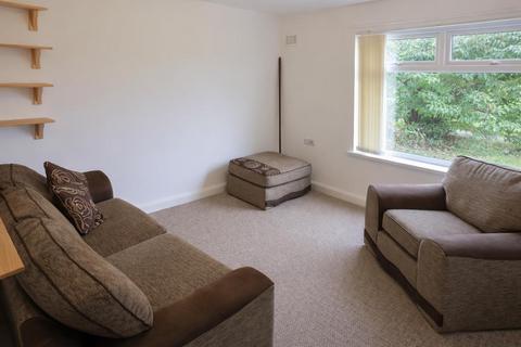 2 bedroom flat for sale, Campion Gardens, Gateshead, NE10