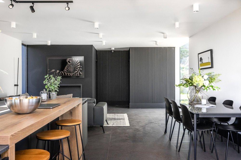 Kitchen/Family Room