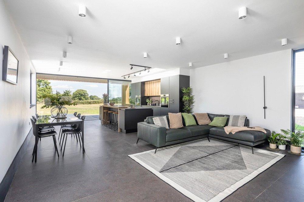 Kitchen/Family Room