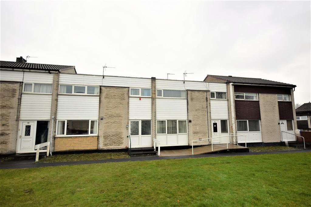 Westmorland Rise, Peterlee, County Durham, SR8 2EW 3 bed terraced house