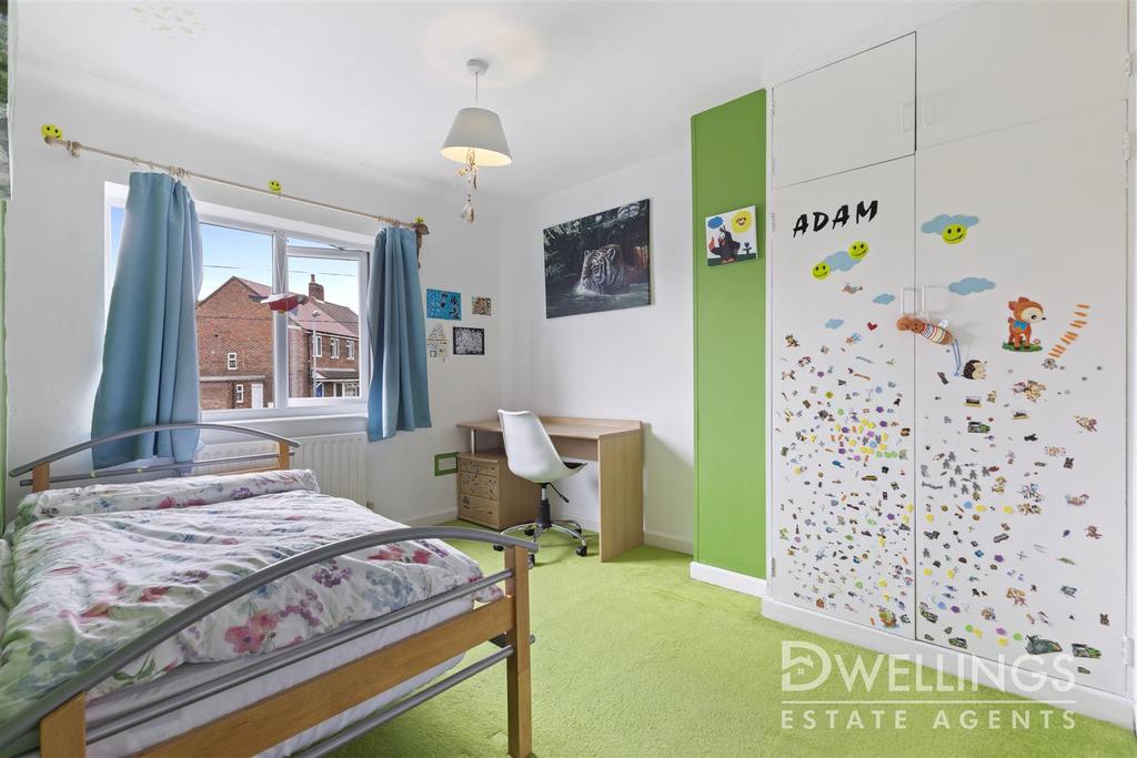 Abe77d7b-6bed-4b90-b3da-586af447c17e586 A4435.jpg