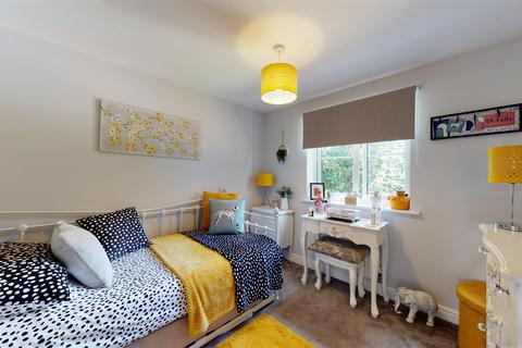 17 Broadview Close, Kingsnorth, Ashford, TN25 7AQ