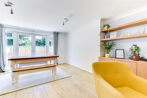 34 Bellview Road, Worthing, BN13 1HA