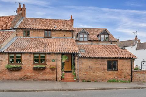 Barn End Hill Road, Orston, Nottingham, NG13 9ND