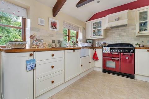 Barn End Hill Road, Orston, Nottingham, NG13 9ND