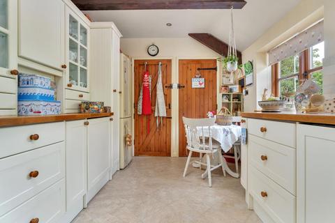 Barn End Hill Road, Orston, Nottingham, NG13 9ND