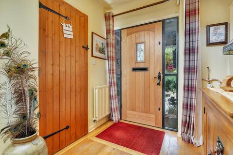 Barn End Hill Road, Orston, Nottingham, NG13 9ND