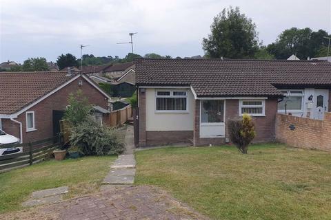 2 bedroom semi-detached bungalow for sale - Redberth Close, Barry, Vale Of Glamorgan