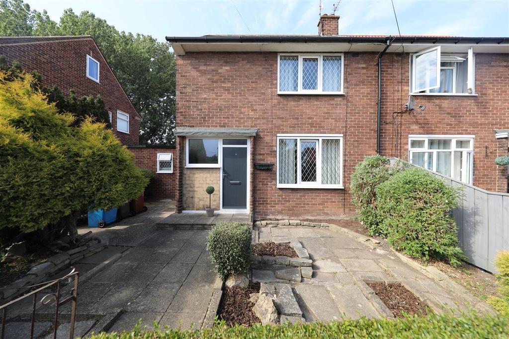 Hartoft Road, Hull 2 bed semidetached house £150,000