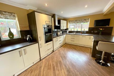 18 Fewston Close, Hartlepool, TS26 0QN