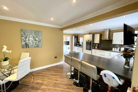18 Fewston Close, Hartlepool, TS26 0QN