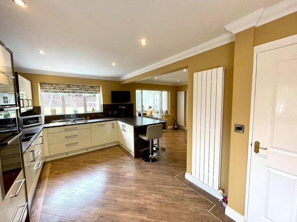 Open Plan Dining Kitchen