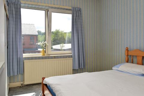 245 Fields New Road, Chadderton, Oldham, OL9 8NZ