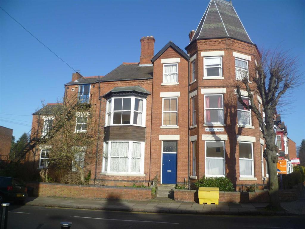Tower House, Howard Road, Clarendon Park 1 bed flat £675 pcm (£156 pw)