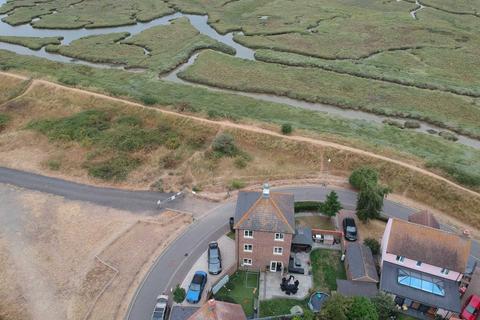24 Battle Rise, Heybridge, Maldon, CM9 4PF