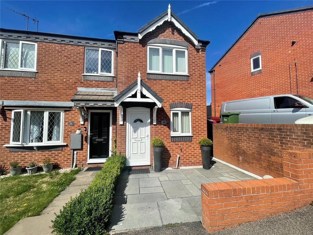 Mill Crescent, Heath Hayes, Cannock... 2 bed end of terrace house £