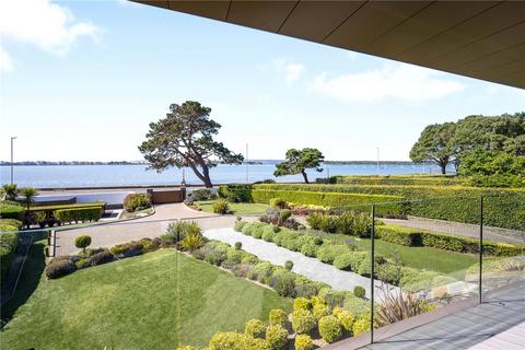 3 bedroom apartment for sale, Shore Road, Sandbanks, Poole, Dorset, BH13