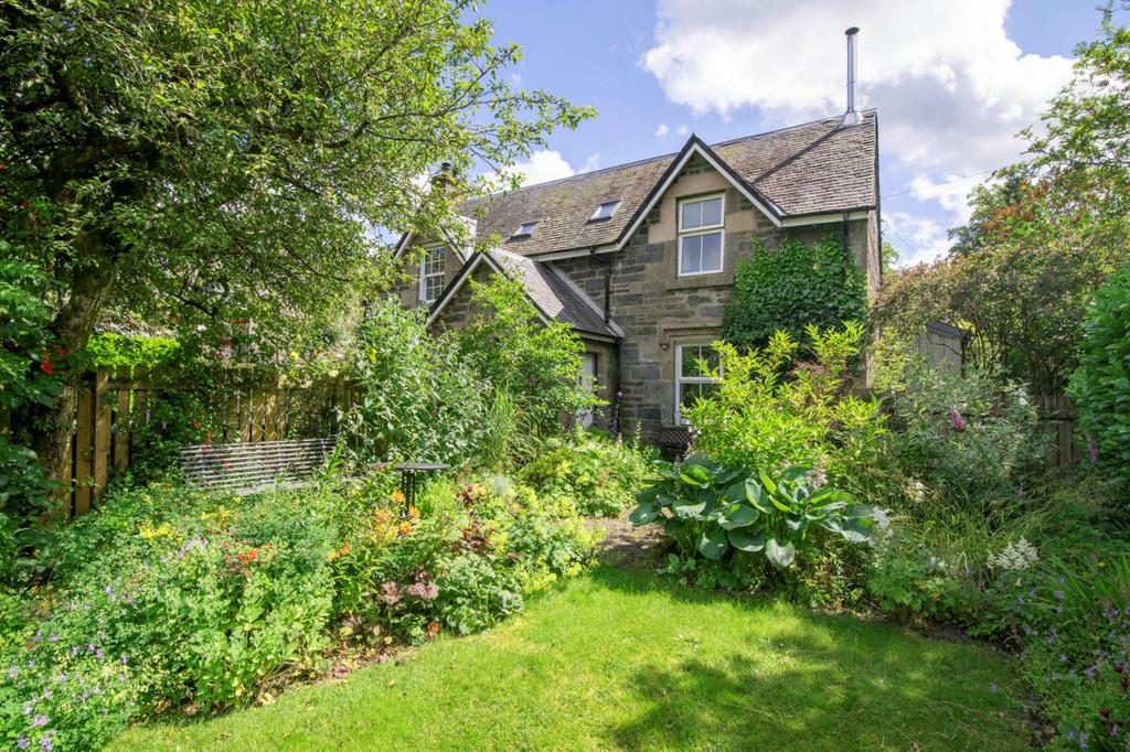 By Fortingall, Aberfeldy PH15 2 bed semidetached villa £315,000