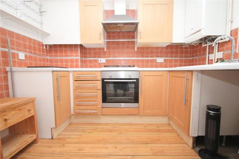 2 bedroom house to rent, Mansard Close, Hornchurch, Essex, RM12