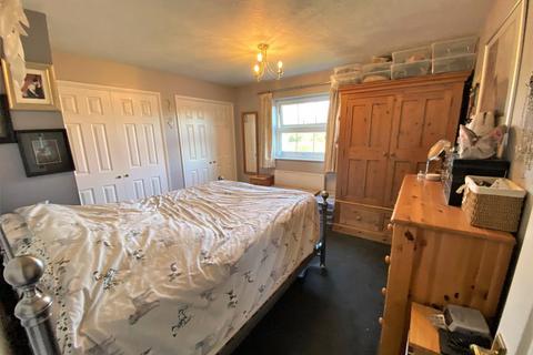 8 Augustine Walk, Warfield, Bracknell, RG42 3DX