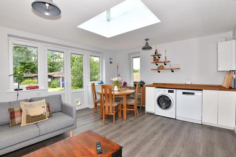 70a Coast Drive, Greatstone, New Romney, TN28 8NR