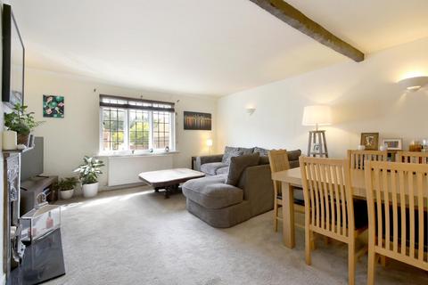 2 bedroom apartment for sale, High Street, Amersham, HP7