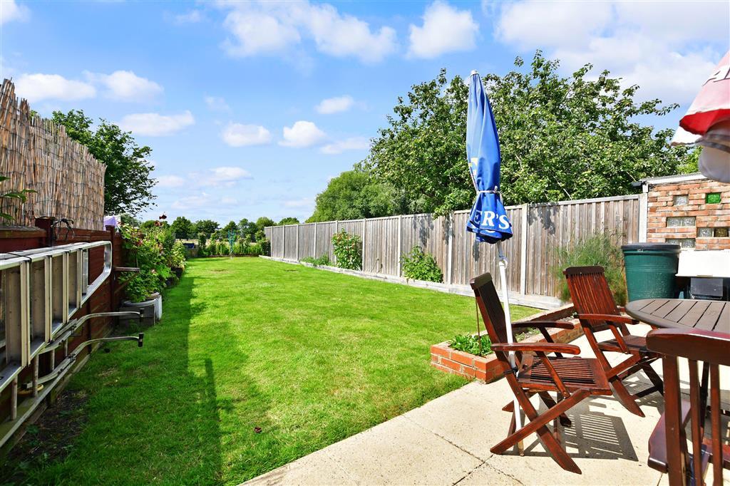 Rye Road, Brookland, Romney Marsh, Kent 2 bed cottage for sale £374,995