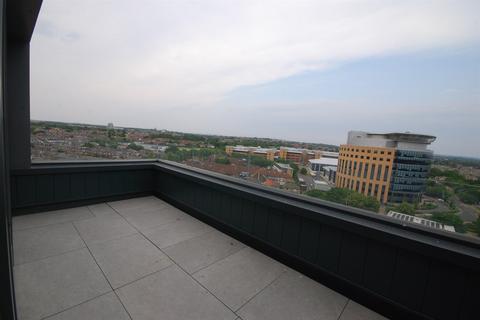 2 bedroom apartment to rent, Regents Plaza, Regent Farm Road, Gosforth