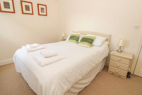 2 bedroom apartment for sale, Raleigh Street, Dartmouth, Devon, TQ6