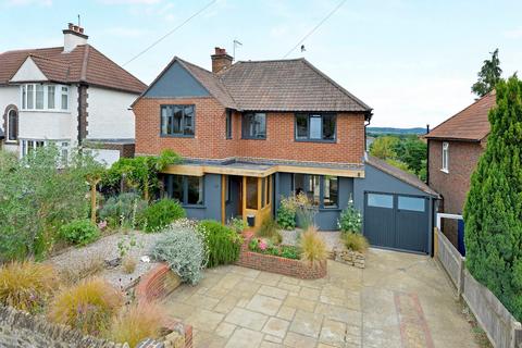 11 Binscombe Lane, Farncombe, Godalming, GU7 3PN