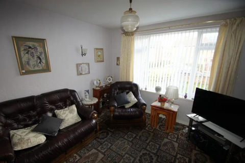 3 bedroom semi-detached house for sale - Cambridge Road, Ellesmere Port, Cheshire, CH65 5BW