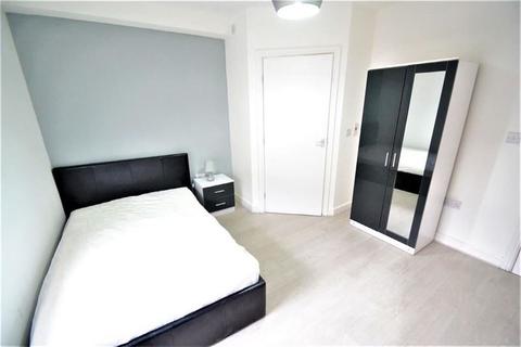 5 Crosby View, Leeds, LS11 9NB