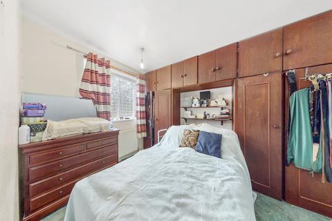 3 bedroom flat for sale - Aldrington Road, Tooting Bec