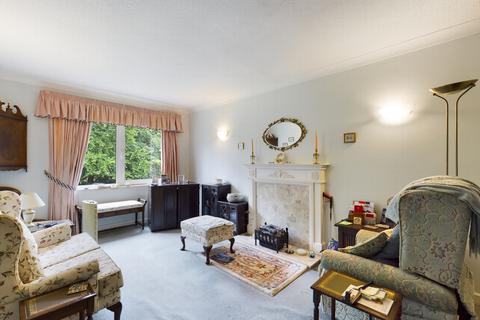 2 bedroom retirement property for sale - Heath Road, Haywards Heath, RH16