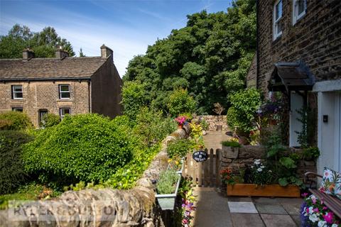 2 bedroom semi-detached house for sale, Chew Wood, Chisworth, Glossop, Derbyshire, SK13