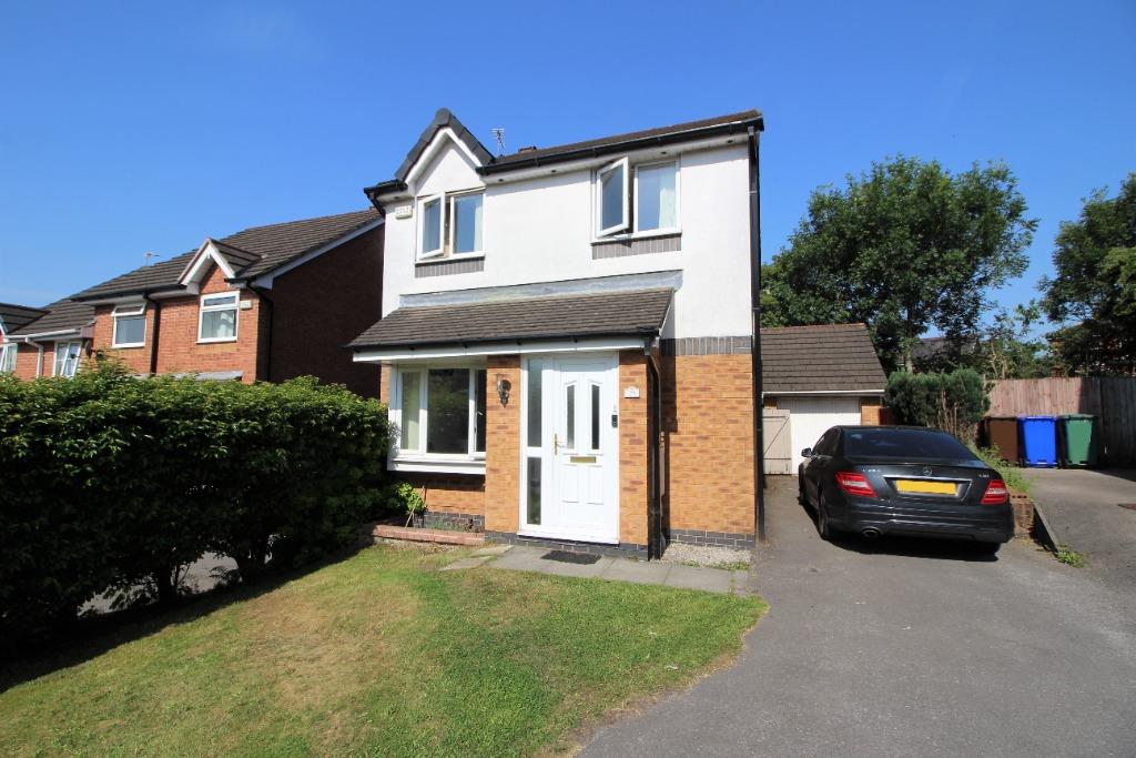 Inglewood Close, Bury, BL9 3 bed detached house £250,000