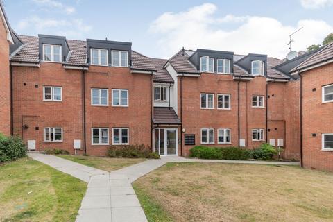 42 Applefield, Amersham, HP7 9NF