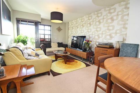 1 bedroom apartment to rent, Gladstone House, Stroudley Road, Brighton