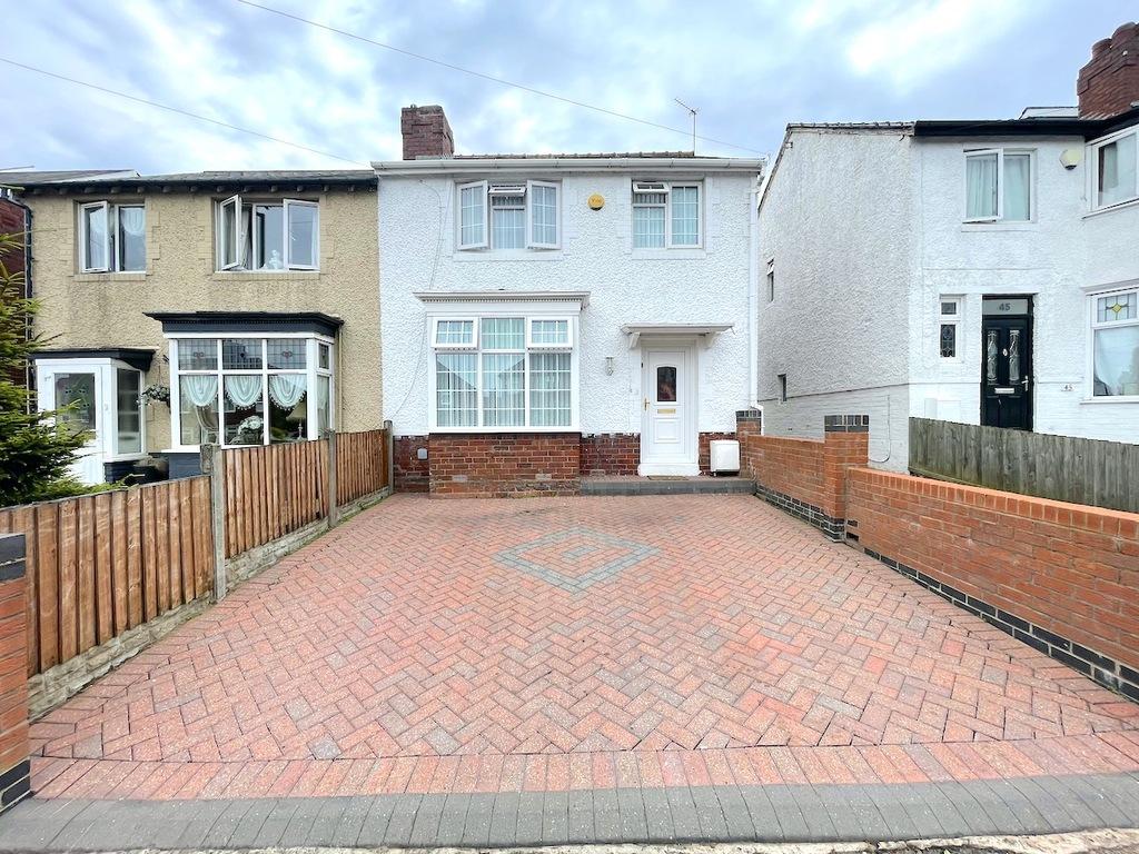 William Road, Smethwick, West Midlands 3 bed semidetached house for