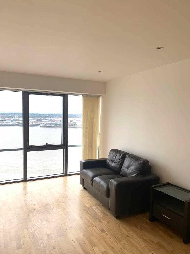 Alexandra Tower, Liverpool 2 bed apartment £900 pcm (£208 pw)