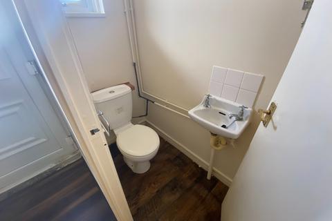 3 bedroom terraced house to rent - Woodcock Close, Bankfields TS6 0TU
