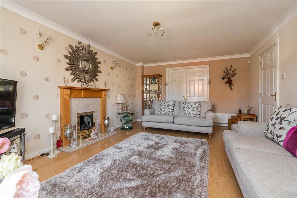 Badger Park, Broxburn 4 bed house £345,000