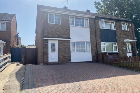 3 bedroom semi-detached house for sale - Hills Lane Drive, Madeley, Telford, Shropshire, TF7