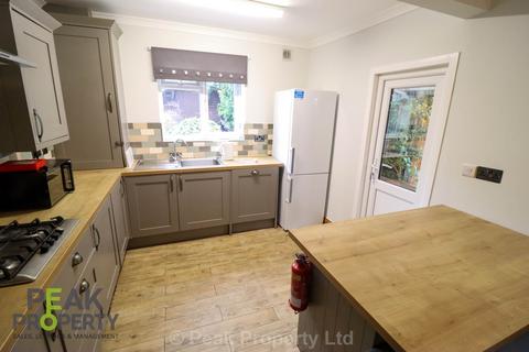 1 bedroom in a house share to rent, Napier Avenue, Southend On Sea SS1