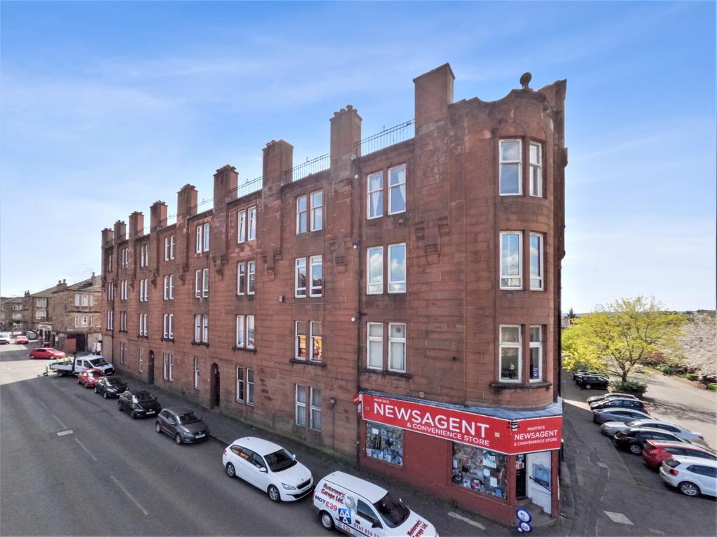 Fulton Street Flat 0 2 Anniesland Glasgow G13 1dl 2 Bed Flat £695