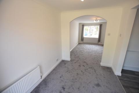 3 bedroom detached house to rent, Squires Wood, Preston, PR2