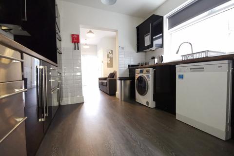 1 bedroom in a house share to rent, Jalland Street,  Hull, HU8